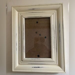 Off white picture frame